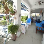 White With Pool , Garden ,balcony With Amazing Panorama וילה *