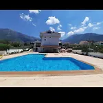וילה White With Pool , Garden ,balcony With Amazing Panorama *
