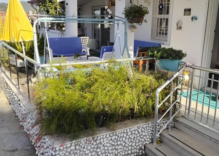 Villa White With Pool , Garden ,balcony With Amazing Panorama