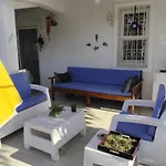 White With Pool , Garden ,balcony With Amazing Panorama ヴィラ